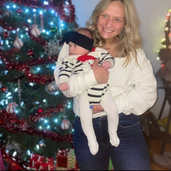 Good American| ‘Always Fits’ Deep Indigo Wash Straight Leg Jean - Picture 7 of 8